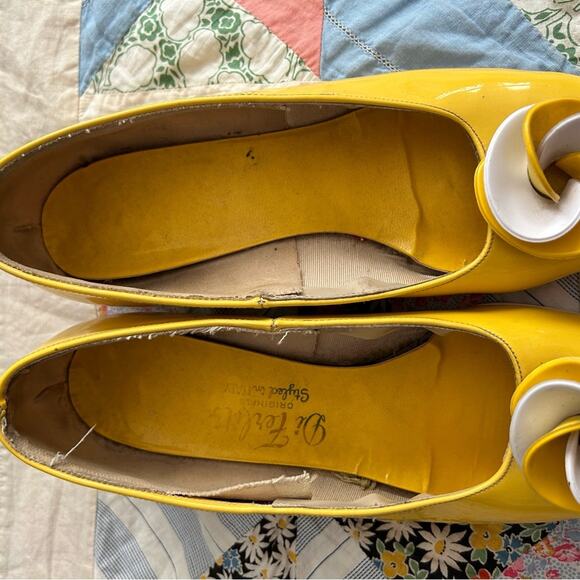 Di Ferlito Originals Yellow & White Patent Heels w Rosettes - Picture 4 of 11